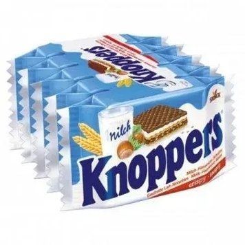 Вафли с ореховой начинкой и молочной нугой 5шт по 25г Knoppers, 125г, Германия 1715957654 фото
