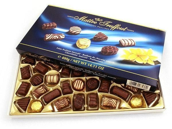 Шоколадні цукерки у коробці Maitre Truffout Pralines, 400 г, Австрія, Праліне, сині 1523509160 фото
